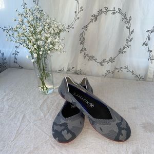 Rothy’s Round Toe W9 camouflage